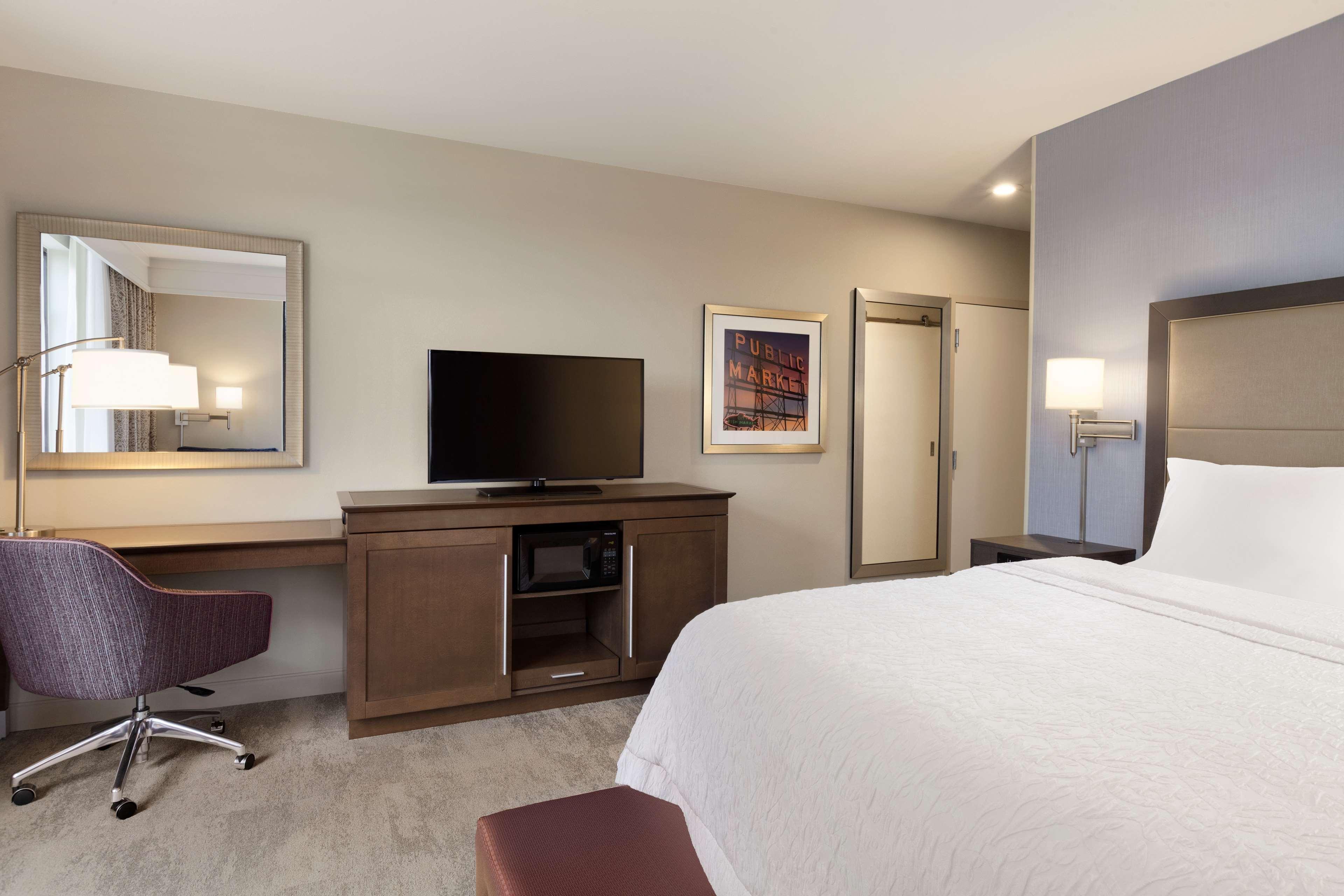Hampton Inn & Suites Seattle/Renton, Wa מראה חיצוני תמונה